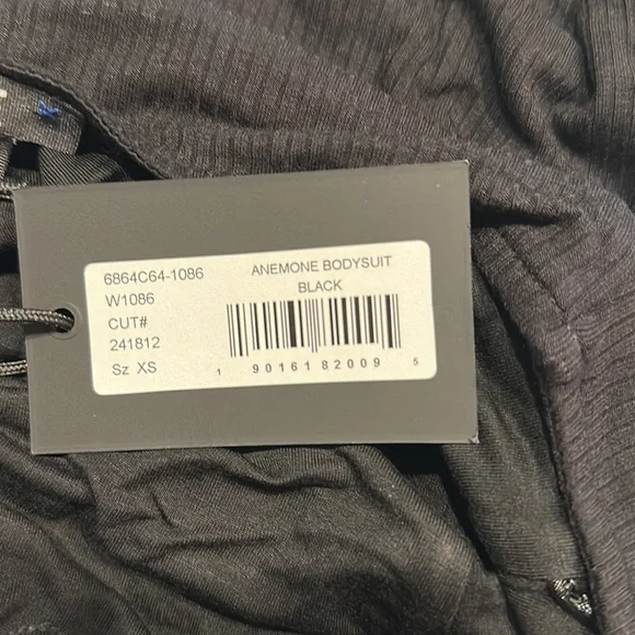 PAIGE *Anemone* black stretch ribbed halter bodysuit XS - Picture 6 of 7